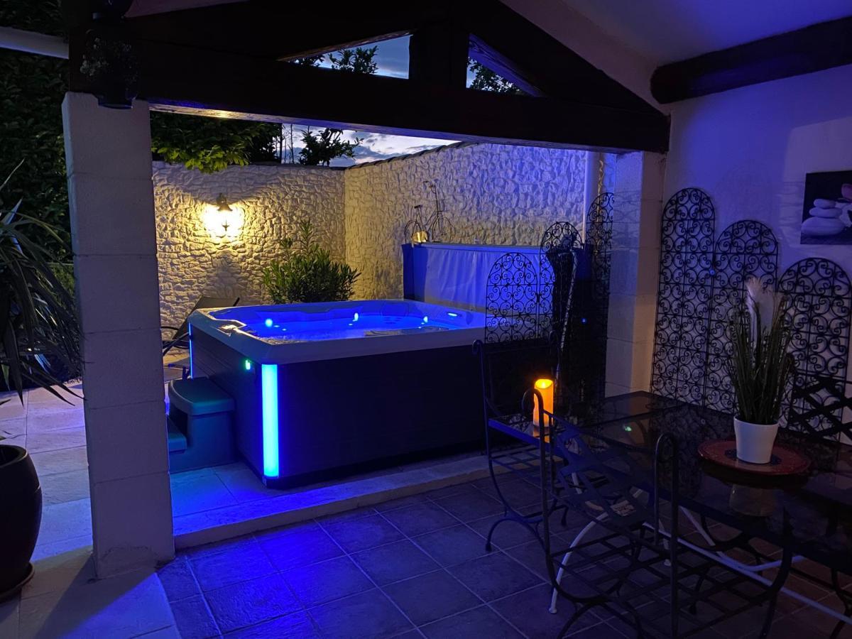 Mas Beau Soleil & Spa Cottages De Charme Avec Jacuzzi&Jardin Prives Saint-Rémy-de-Provence 외부 사진