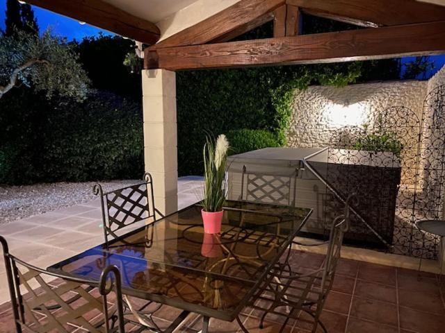 Mas Beau Soleil & Spa Cottages De Charme Avec Jacuzzi&Jardin Prives Saint-Rémy-de-Provence 외부 사진