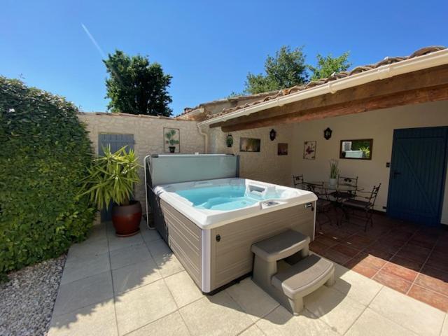 Mas Beau Soleil & Spa Cottages De Charme Avec Jacuzzi&Jardin Prives Saint-Rémy-de-Provence 외부 사진