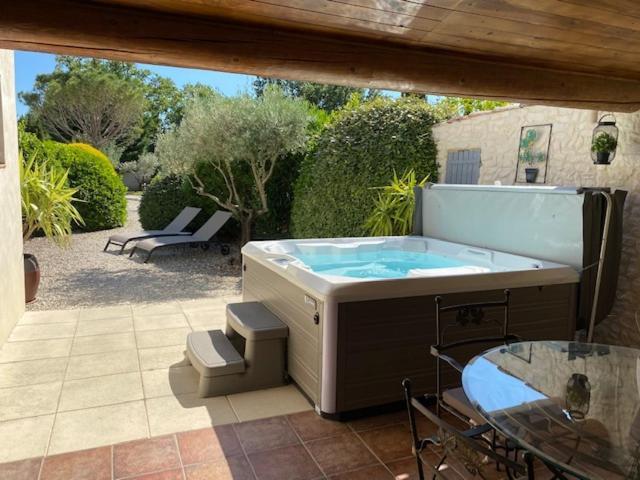 Mas Beau Soleil & Spa Cottages De Charme Avec Jacuzzi&Jardin Prives Saint-Rémy-de-Provence 외부 사진